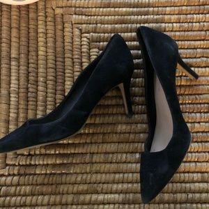 BCBG generation heels/ kitten heels